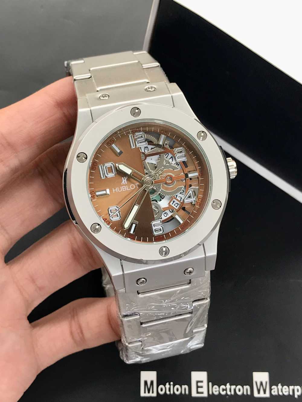 Sport Chronograph Rubber Strap Watch