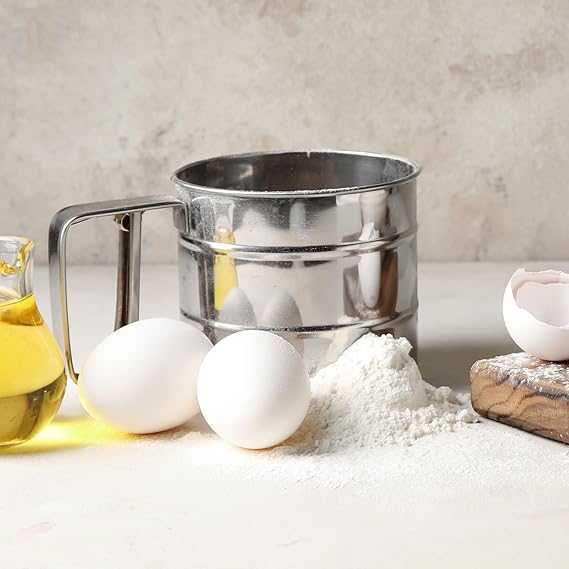 Stainless Steel Flour Sifter (Baking Sieve)
